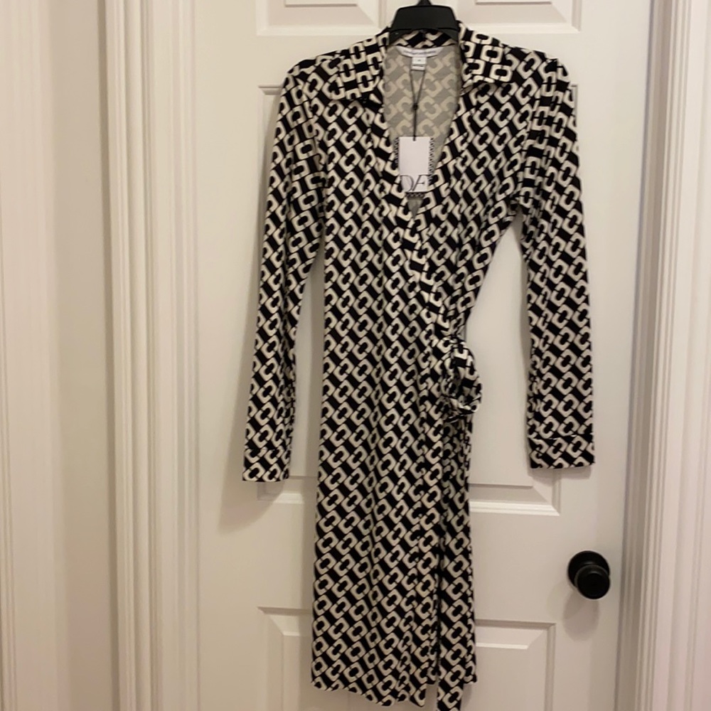 Women’s DVF wrap dress, size 8